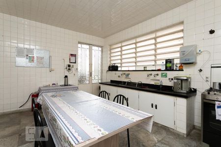 Casa à venda com 400m², 4 quartos e 5 vagasCozinha