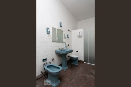 Casa à venda com 400m², 4 quartos e 5 vagasBanheiro da Suíte