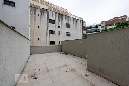 Apartamento à venda com 180m², 2 quartos e 1 vagaÁrea Externa