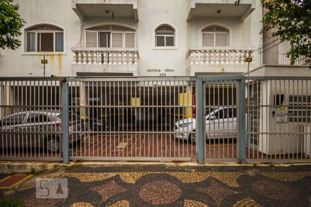 Apartamento à venda com 96m², 3 quartos e 1 vagaFachada