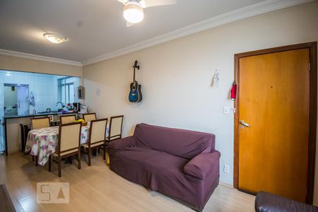 Sala de apartamento à venda com 3 quartos, 96m² em Vila Industrial, Campinas