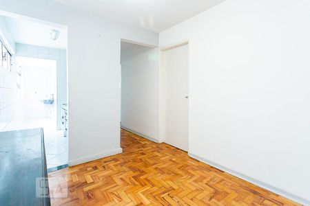Sala de apartamento para alugar com 3 quartos, 66m² em Alto de Pinheiros, São Paulo