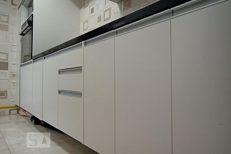 Apartamento à venda com 45m², 2 quartos e 1 vagaCozinha - Armários