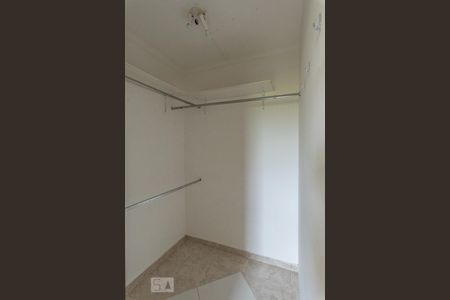 Closet da suíte de apartamento para alugar com 3 quartos, 75m² em Jardim Antonio Von Zuben, Campinas