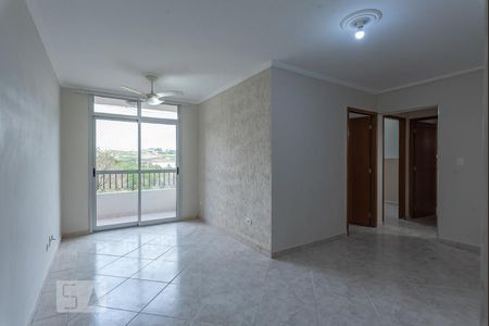 Sala de apartamento para alugar com 3 quartos, 75m² em Jardim Antonio Von Zuben, Campinas