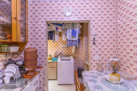 Apartamento à venda com 64m², 2 quartos e 1 vagaCozinha