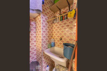 Apartamento à venda com 64m², 2 quartos e 1 vagaÁrea de Serviço