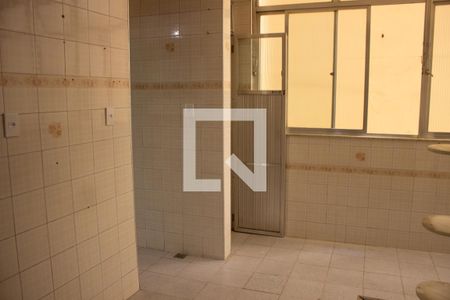 Apartamento à venda com 92m², 2 quartos e sem vagaArea de serviço