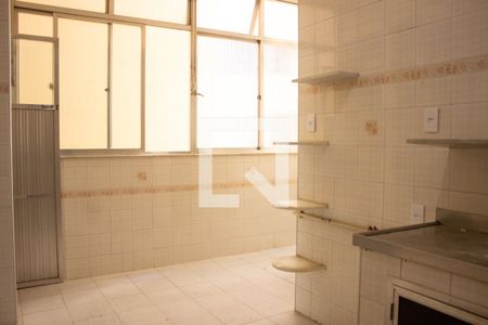 Apartamento à venda com 92m², 2 quartos e sem vagaCozinha