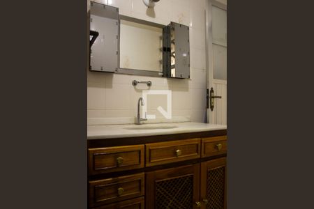 Apartamento à venda com 92m², 2 quartos e sem vagaBanheiro