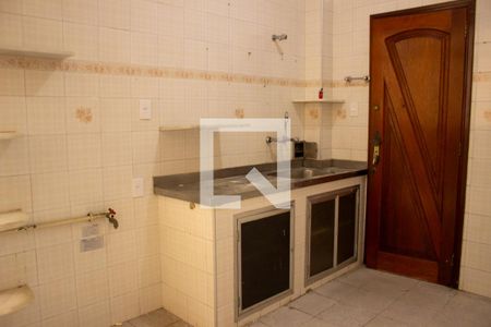 Apartamento à venda com 92m², 2 quartos e sem vagaCozinha