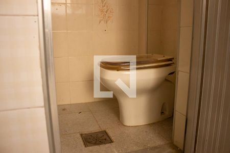 Apartamento à venda com 92m², 2 quartos e sem vagaBanheiro