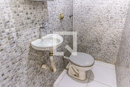 Banheiro de apartamento à venda com 1 quarto, 20m² em República, São Paulo