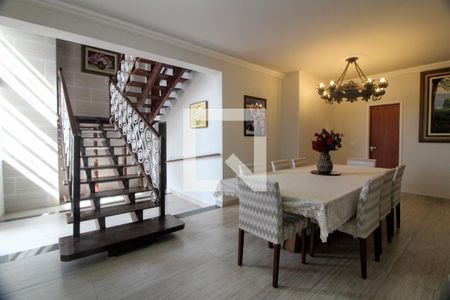 Casa para alugar com 8 quartos, 30000m² em Mangabeiras, Belo Horizonte