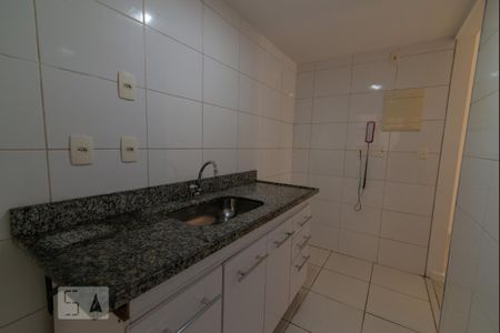 Cozinha de apartamento para alugar com 2 quartos, 65m² em São Cristóvão, Rio de Janeiro