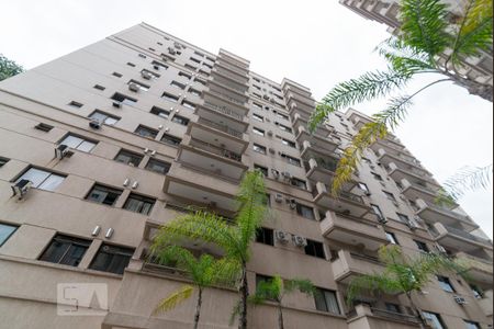Fachada do bloco de apartamento para alugar com 2 quartos, 65m² em São Cristóvão, Rio de Janeiro