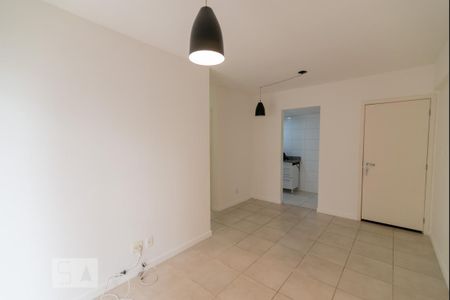 Sala de apartamento para alugar com 2 quartos, 65m² em São Cristóvão, Rio de Janeiro