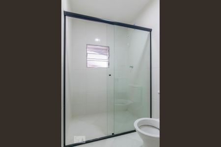 Banheiro de casa para alugar com 1 quarto, 33m² em Vila Linda, Santo André