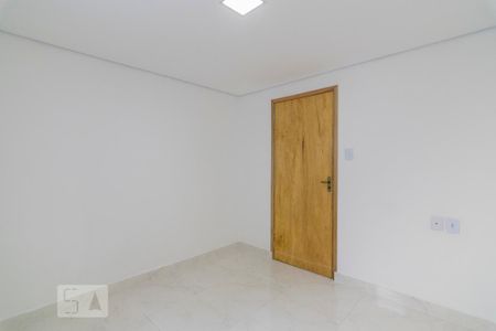 Quarto de casa para alugar com 1 quarto, 33m² em Vila Linda, Santo André