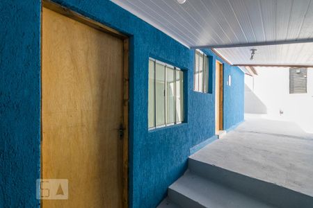 Casa para alugar com 33m², 1 quarto e 1 vaga Casa para alugar com 33m², 1 quarto e 1 vagaQuintal