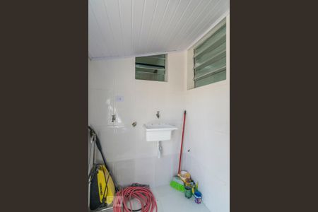 Casa para alugar com 33m², 1 quarto e 1 vaga Casa para alugar com 33m², 1 quarto e 1 vagaÁrea de Serviço