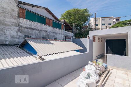 Casa para alugar com 33m², 1 quarto e 1 vaga Casa para alugar com 33m², 1 quarto e 1 vagaTerraço