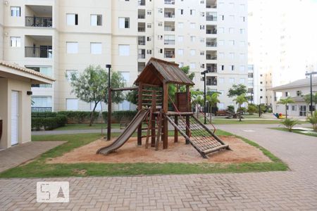Apartamento à venda com 42m², 1 quarto e 1 vaga Apartamento à venda com 42m², 1 quarto e 1 vagaÁrea Comum - Playground