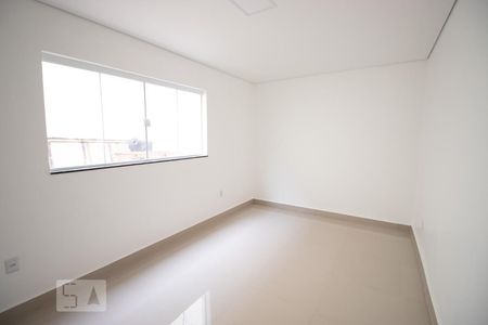 Banheiro do Quarto 2 de apartamento para alugar com 2 quartos, 65m² em Setor Habitacional Samambaia (taguatinga), Brasília