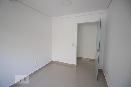 Quarto 1 de apartamento para alugar com 2 quartos, 65m² em Setor Habitacional Samambaia (taguatinga), Brasília