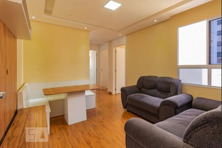 Sala de apartamento para alugar com 2 quartos, 44m² em Loteamento Parque das Águas, Campinas