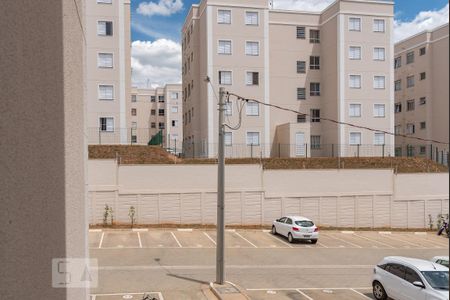 Vista da Sala de apartamento para alugar com 2 quartos, 44m² em Loteamento Parque das Águas, Campinas