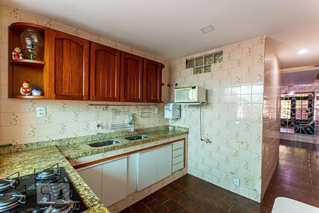 Casa à venda com 148m², 2 quartos e sem vagaCozinha 