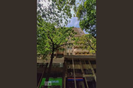 Apartamento para alugar com 72m², 2 quartos e sem vaga Apartamento para alugar com 72m², 2 quartos e sem vagaFachada