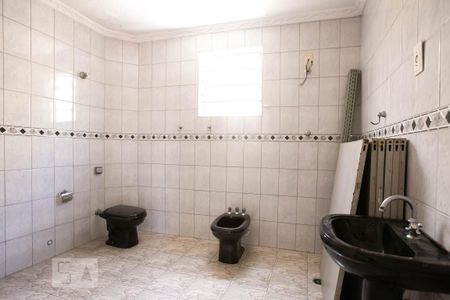 Casa à venda com 498m², 4 quartos e 3 vagasBanheiro