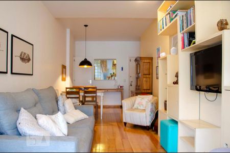 Apartamento à venda com 85m², 2 quartos e 1 vaga Apartamento à venda com 85m², 2 quartos e 1 vagaSala
