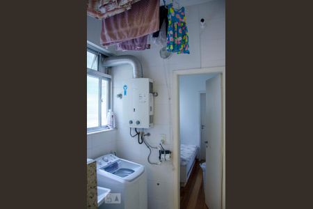 Apartamento à venda com 85m², 2 quartos e 1 vaga Apartamento à venda com 85m², 2 quartos e 1 vagaÁrea de Serviço