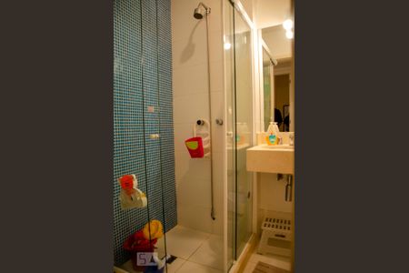 Apartamento à venda com 85m², 2 quartos e 1 vaga Apartamento à venda com 85m², 2 quartos e 1 vagaBanheiro