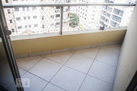 Sacada de kitnet/studio para alugar com 1 quarto, 38m² em Consolação, São Paulo