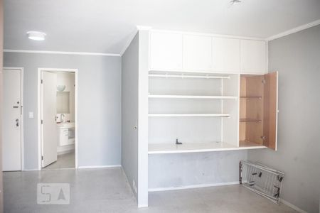 Sala/Quarto de kitnet/studio para alugar com 1 quarto, 38m² em Consolação, São Paulo
