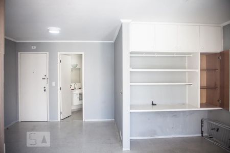 Sala/Quarto de kitnet/studio para alugar com 1 quarto, 38m² em Consolação, São Paulo