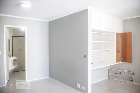 Sala/Quarto de kitnet/studio para alugar com 1 quarto, 38m² em Consolação, São Paulo