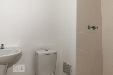 Apartamento para alugar com 44m², 2 quartos e sem vagaBanheiro