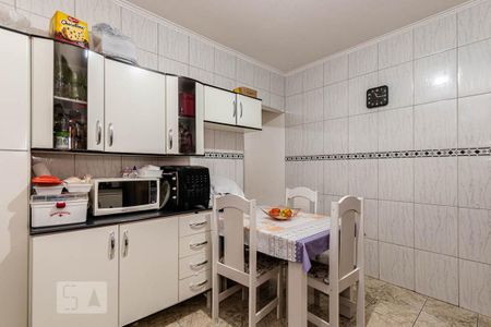 Casa à venda com 116m², 3 quartos e 1 vaga Casa à venda com 116m², 3 quartos e 1 vagaCozinha