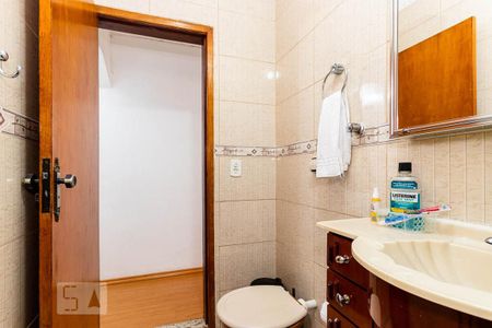 Casa à venda com 116m², 3 quartos e 1 vaga Casa à venda com 116m², 3 quartos e 1 vagaBanheiro