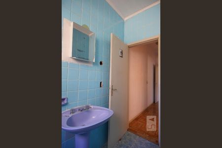 Apartamento à venda com 73m², 2 quartos e sem vagaBanheiro Corredor