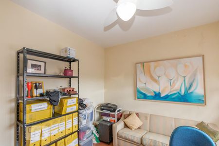 Casa para alugar com 320m², 4 quartos e 4 vagasEscritório