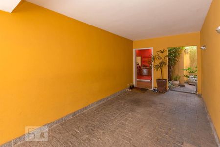 Casa para alugar com 320m², 4 quartos e 4 vagasGaragem 