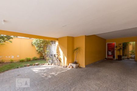 Casa para alugar com 320m², 4 quartos e 4 vagasGaragem 