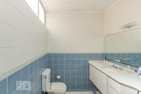 Casa para alugar com 320m², 4 quartos e 4 vagasBanheiro da Suíte 3