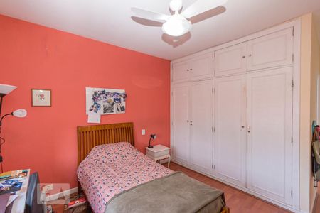 Casa para alugar com 320m², 4 quartos e 4 vagasSuite 2